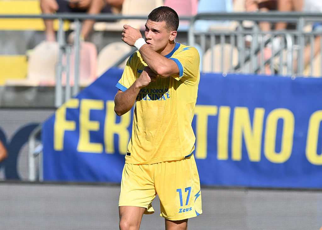 Roma eye Endrick for January, with Frosinone's Kvernadze as Plan B