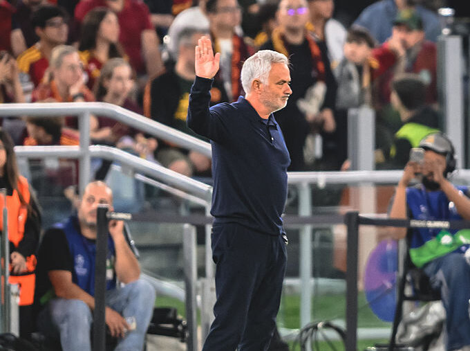 Mourinho's restrained celebration after Roma defeat: what the Portuguese manager really did and how he explained it