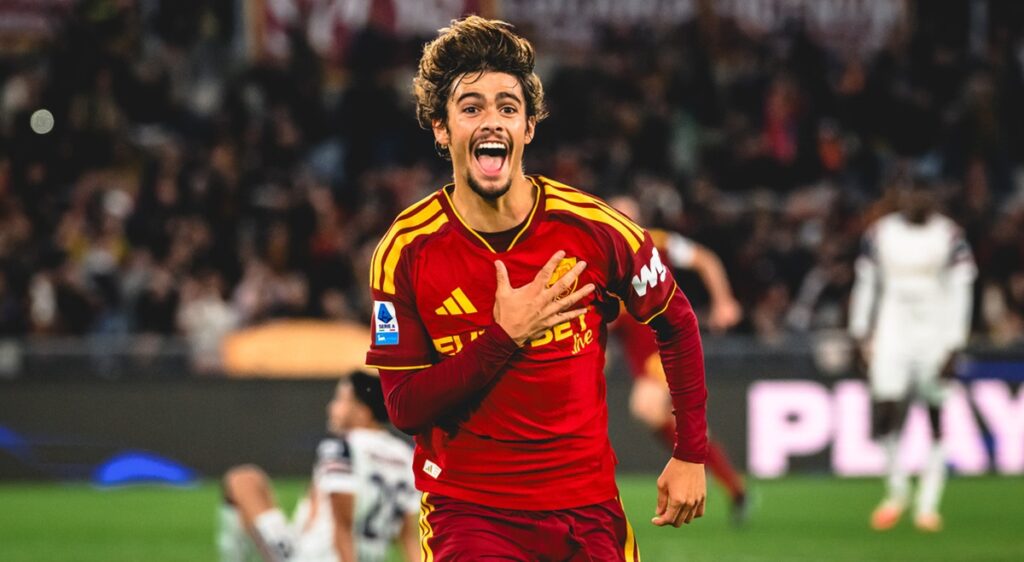 Porto fans regret Mora sale as Roma youngster shines against Cagliari