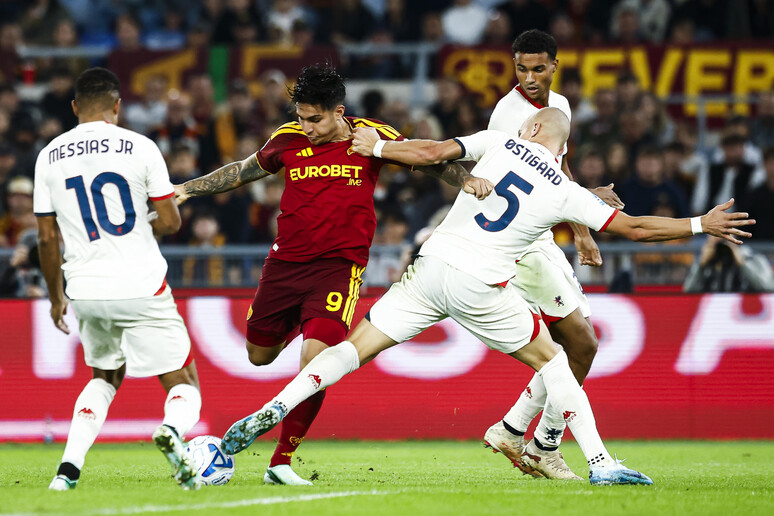 Castro and Lulli score first Roma goals as Gasperini's side beat Genoa 2-0